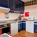 Апартаменты Strandhochhaus Whg 80 81 Seesicht